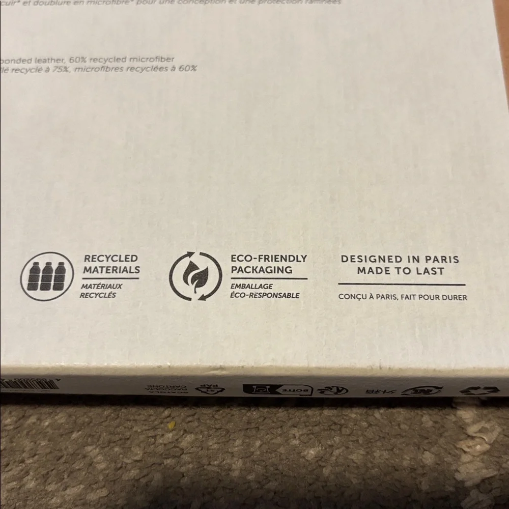 Native Union Minimalist iPad Pro 12.9” Folio for 3rd, 4th, and 5th Generations